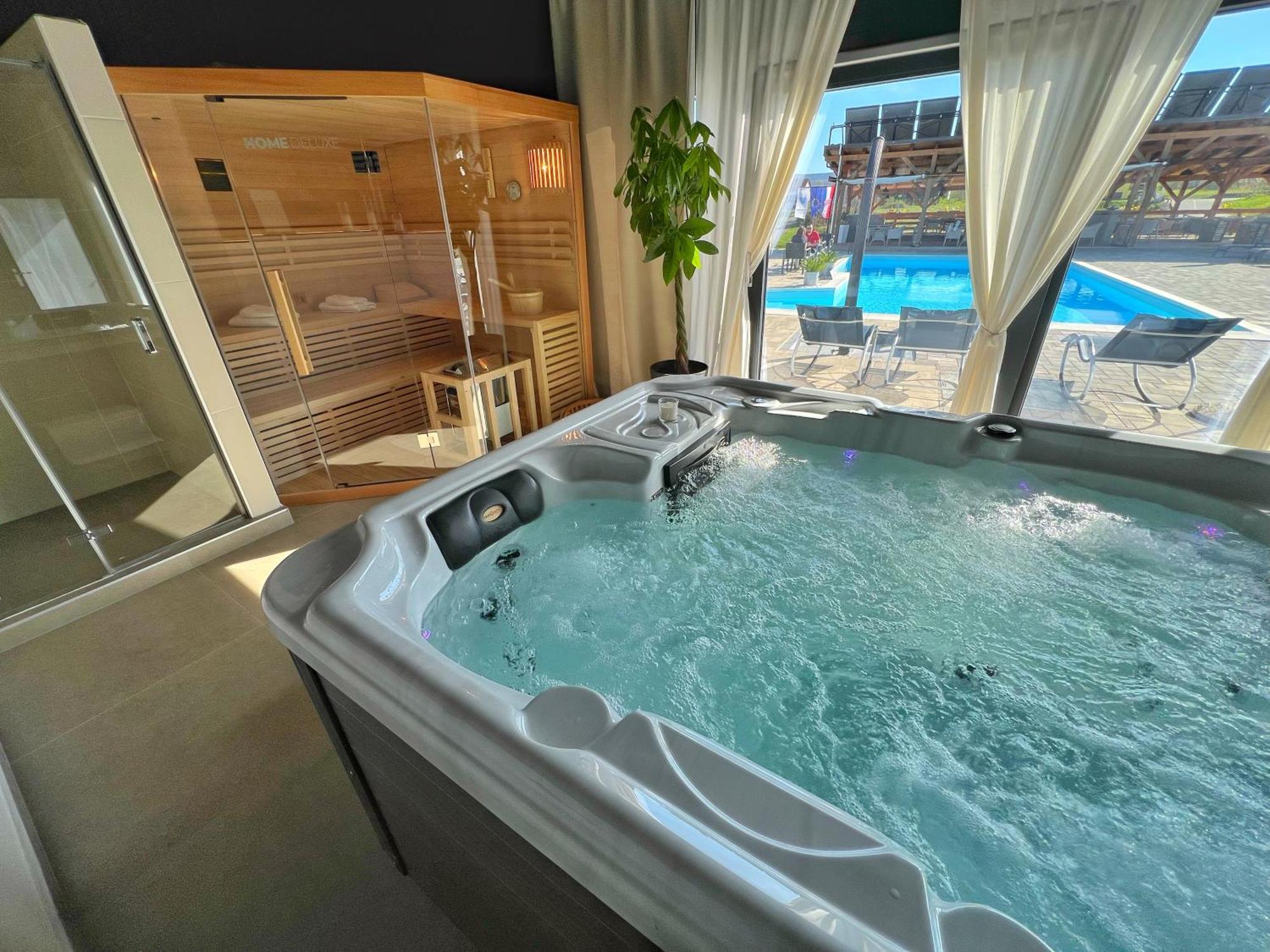 16 Lakes Guesthouse กราโบวาซ ภายนอก รูปภาพ